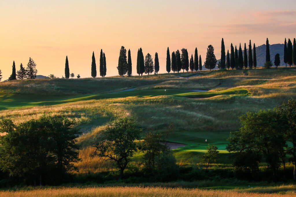 Hole #10 & 18# Green - CdB by Kevin Murray